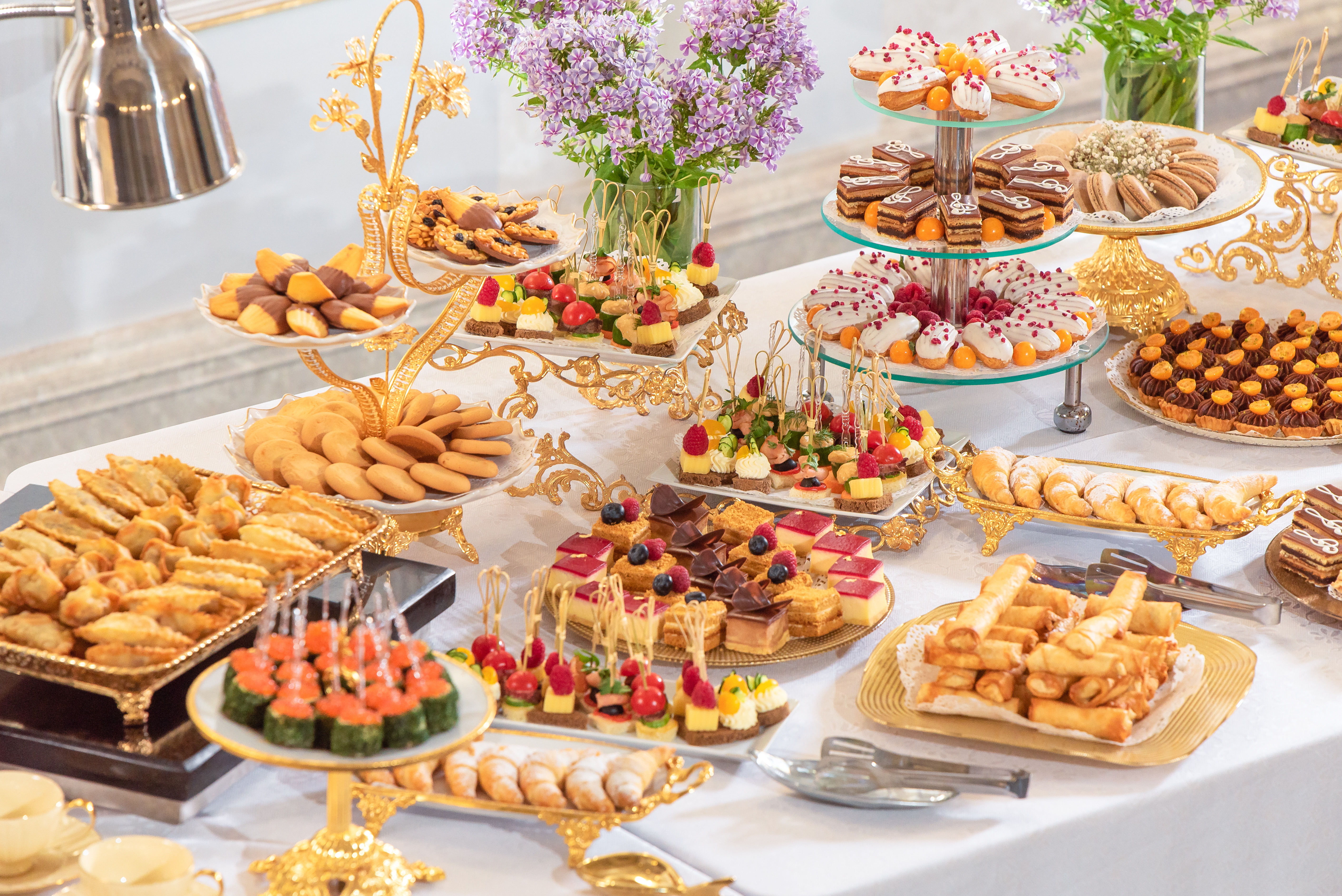 Фуршеты и кофе-брейки